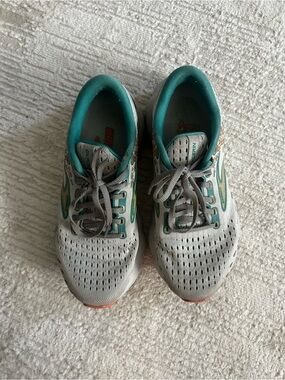 Women’s Brooks Glycerin 20